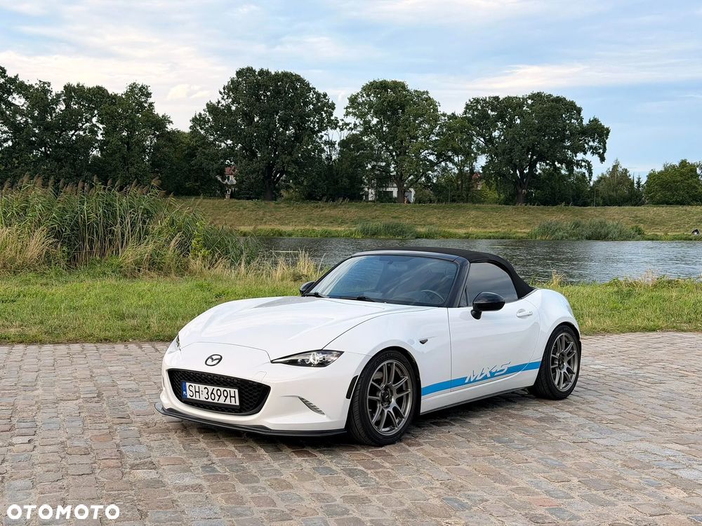 Mazda MX-5 SKYACTIV-G 184 Sports-Line - 2