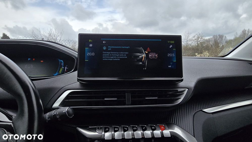 Peugeot 3008 225 e-EAT8 Allure - 21