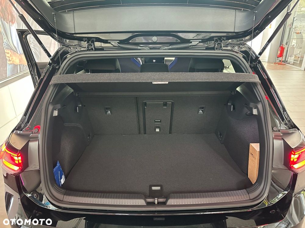 Volkswagen Golf - 27