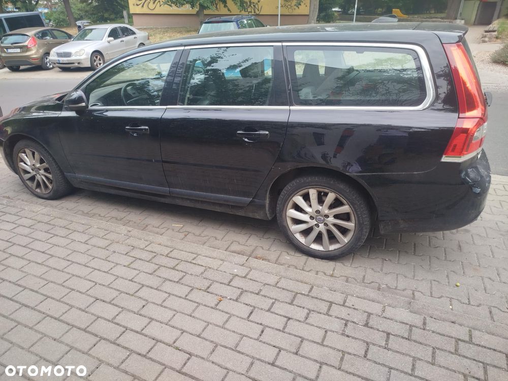 Volvo V70 T5 Geartronic Momentum - 4