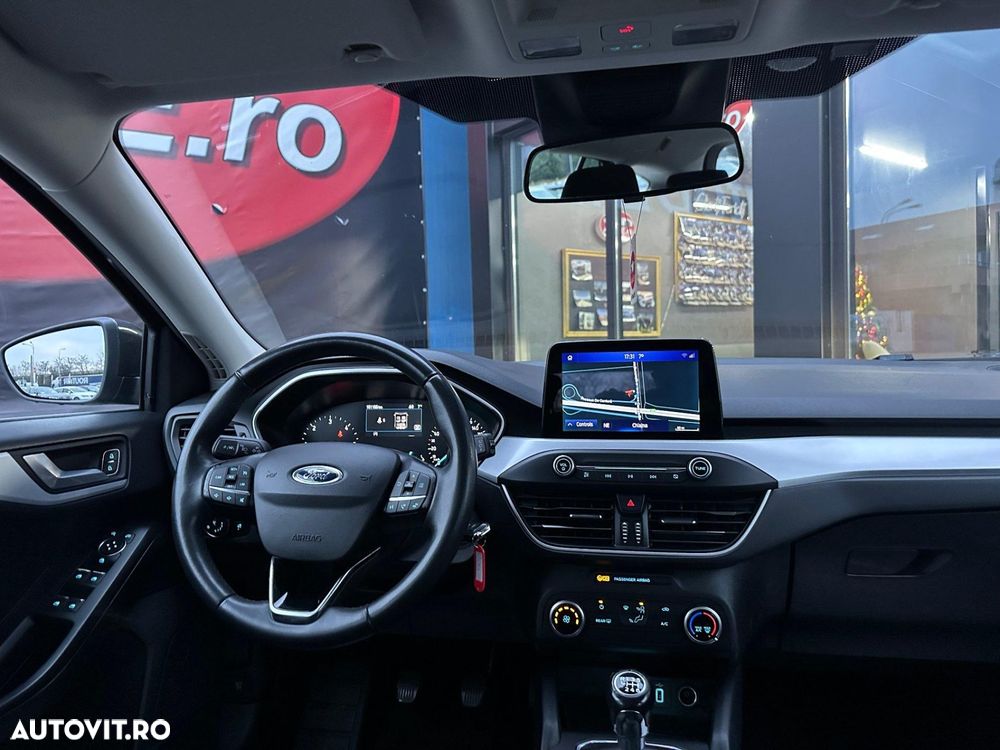 Ford Focus - 7