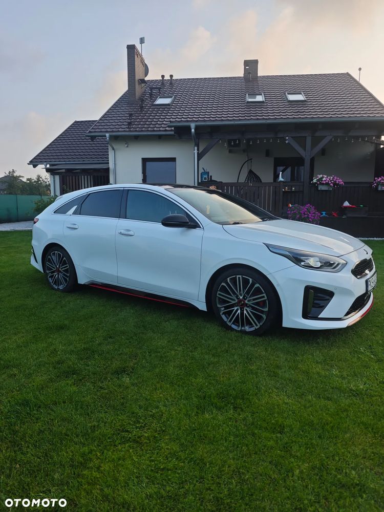 Kia ProCeed 1.6 T-GDI DCT7 OPF GT - 1