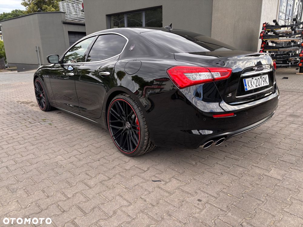 Maserati Ghibli S - 5