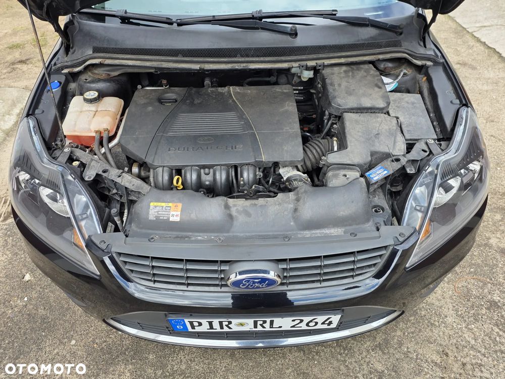 Ford Focus 2.0 16V Titanium - 26