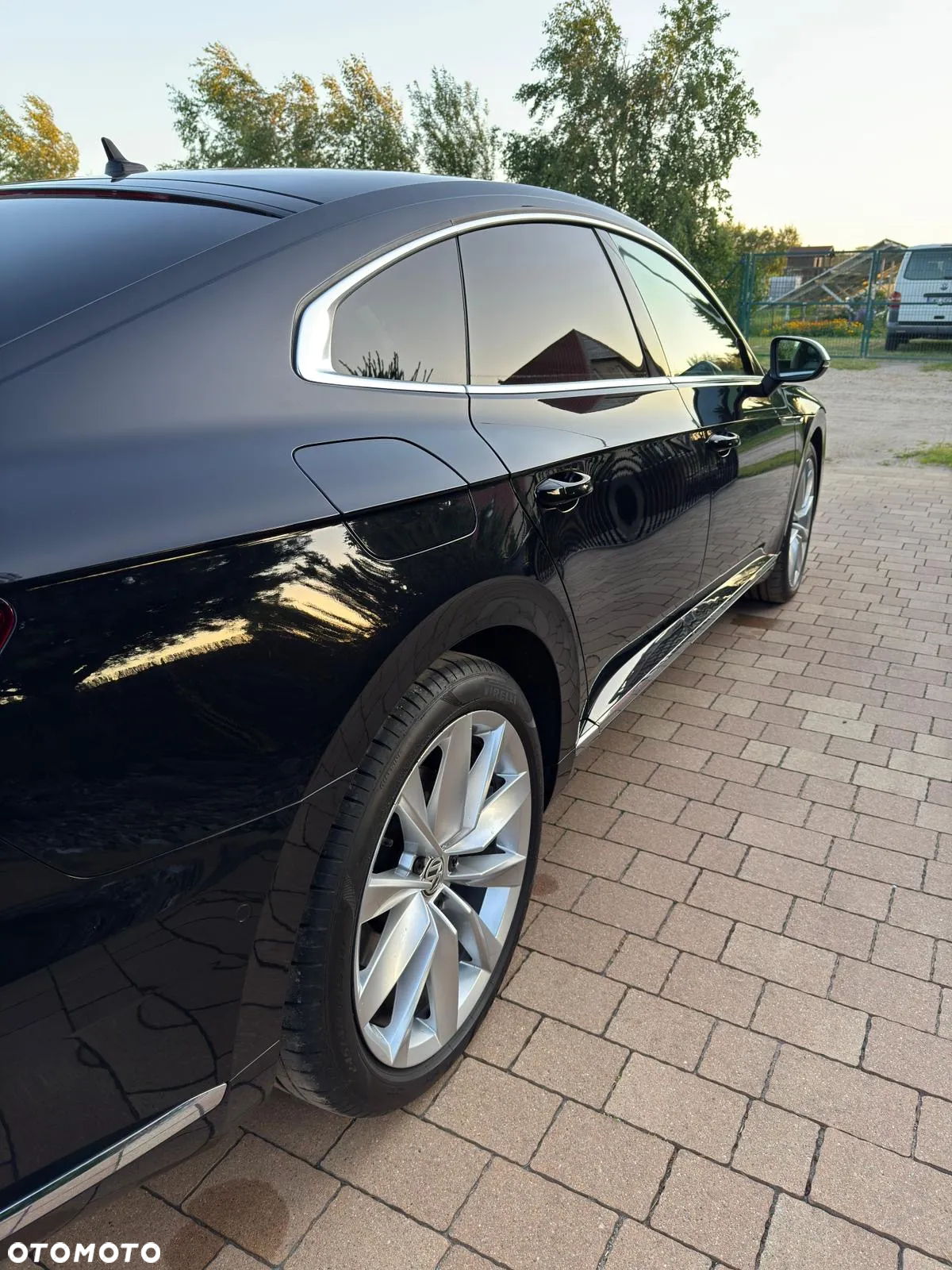Volkswagen Arteon 2.0 TDI Bi-Turbo SCR 4Mot Elegance DSG - 5