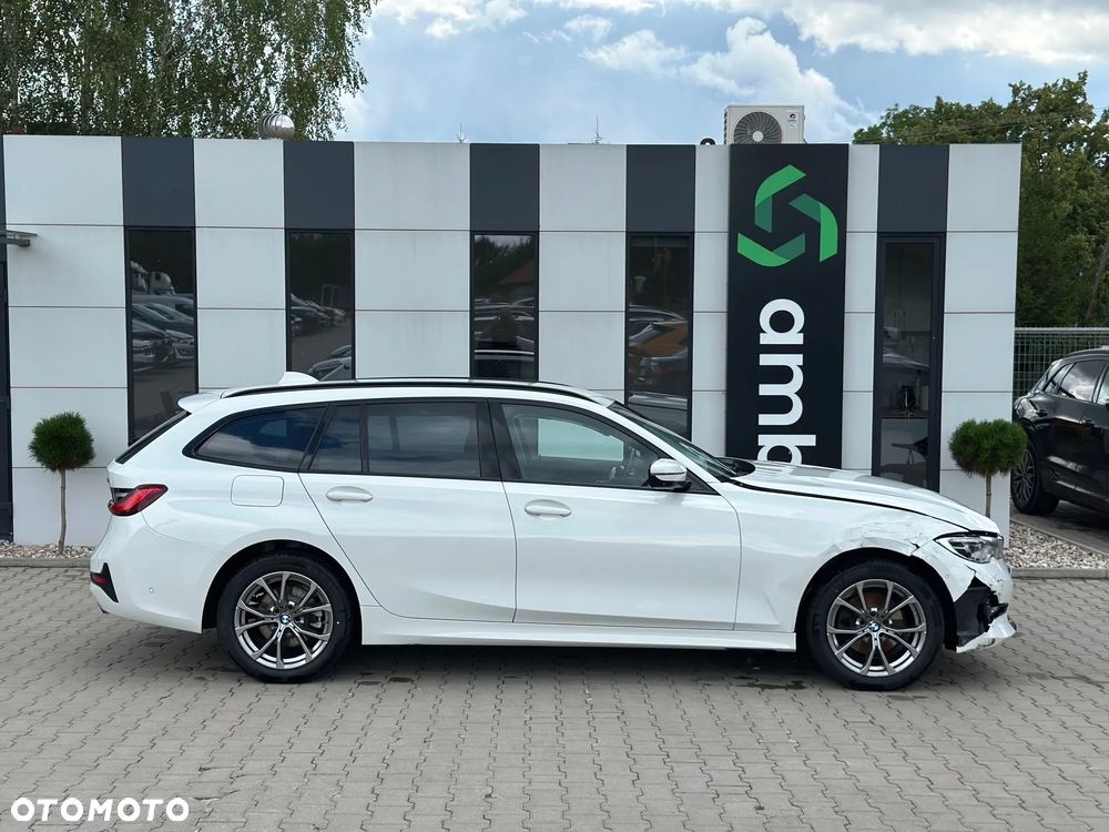 BMW Seria 3 320d xDrive - 4