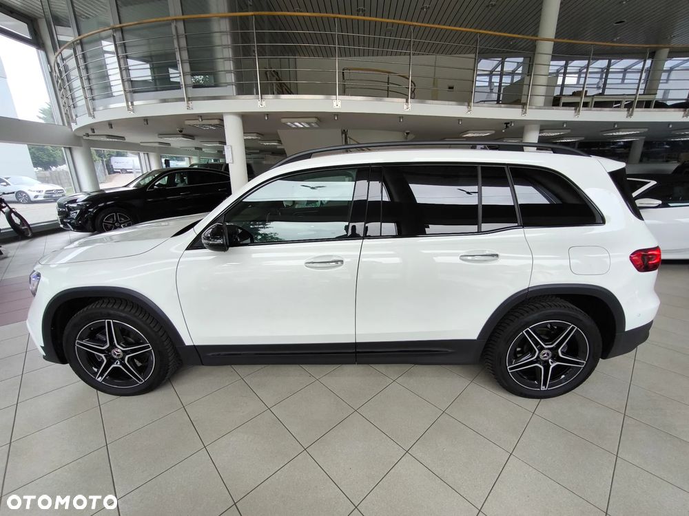 Mercedes-Benz GLB 200 AMG Line 7G-DCT - 2