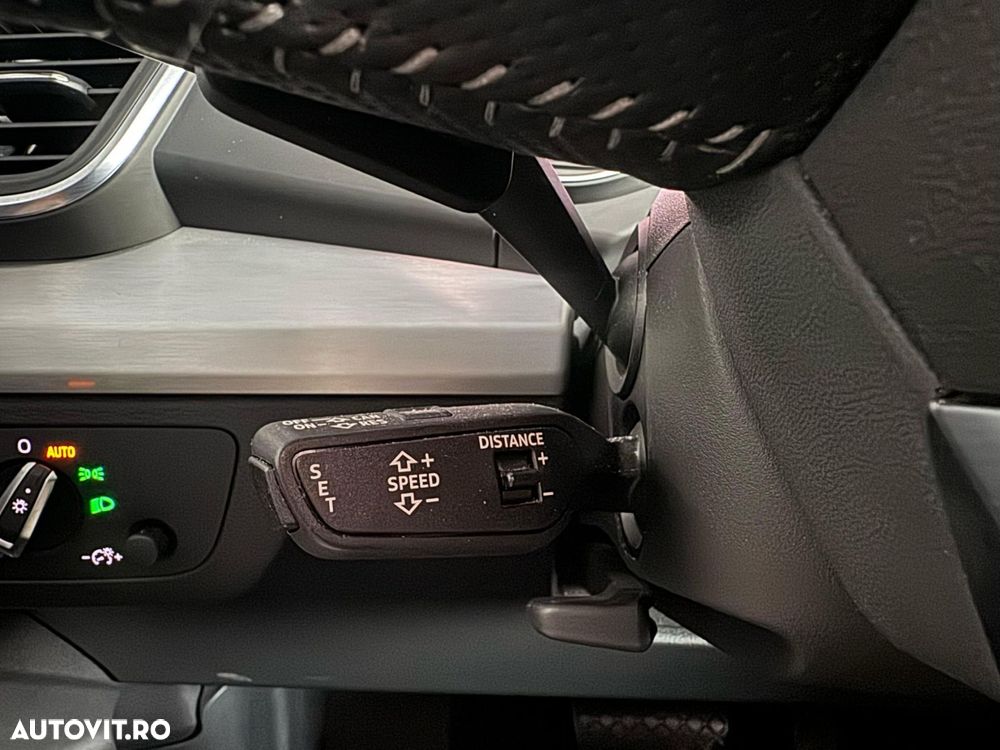 Audi Q5 55 TFSIe quattro S tronic S line - 20
