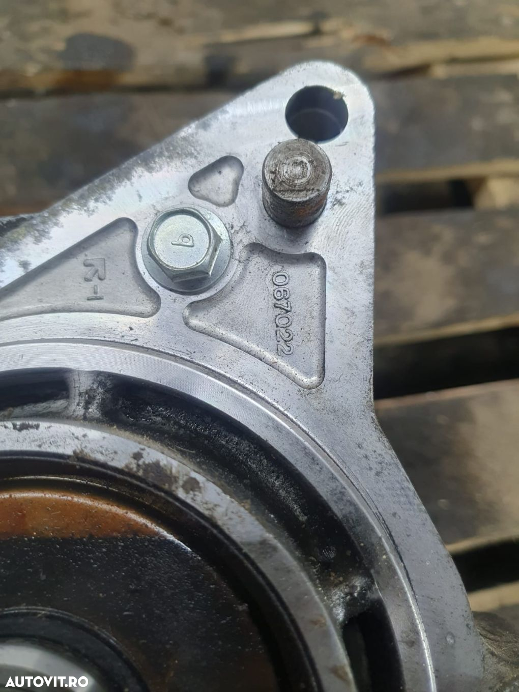 Cutie de transfer reductor 2.0 dci M9R 067022 Nissan X-Trail T31 - 4