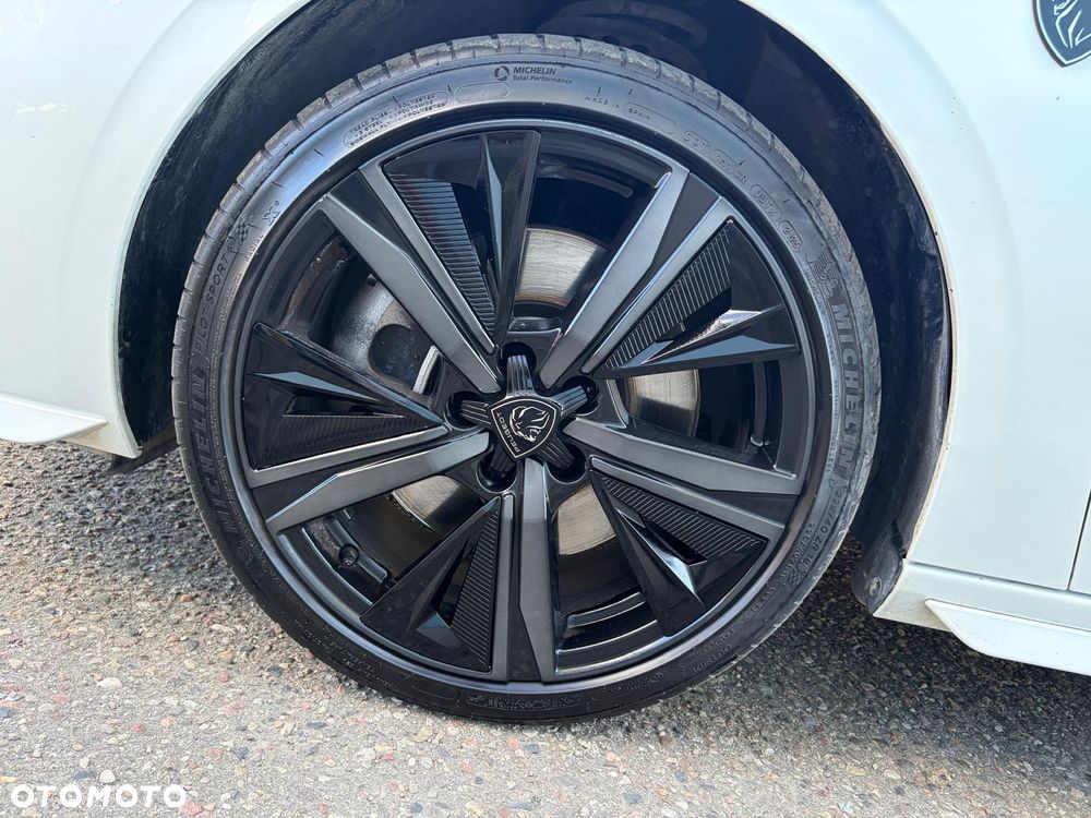 Peugeot 308 - 25