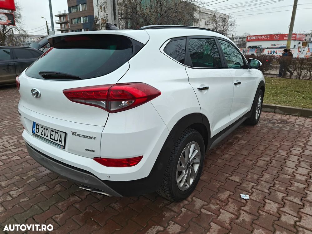 Hyundai Tucson 2.0 CRDI 4WD Automatik Premium - 4