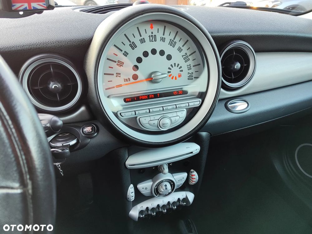 MINI ONE Standard - 18