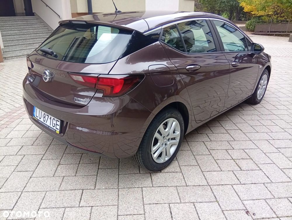 Opel Astra - 2