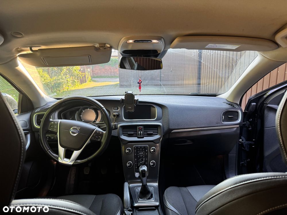 Volvo V40 D4 Drive-E Kinetic - 9