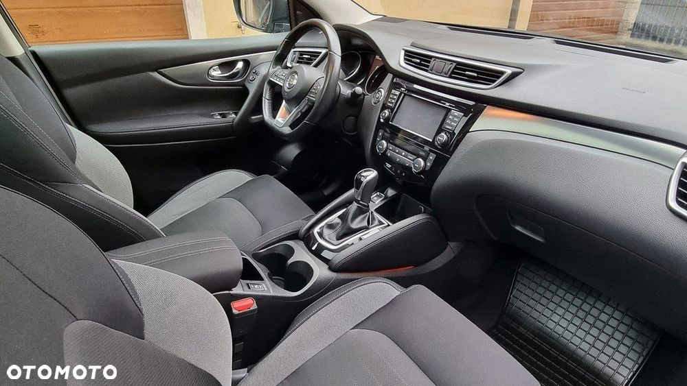Nissan Qashqai - 13