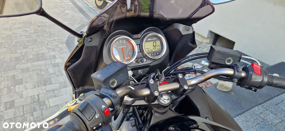 Suzuki Bandit - 10