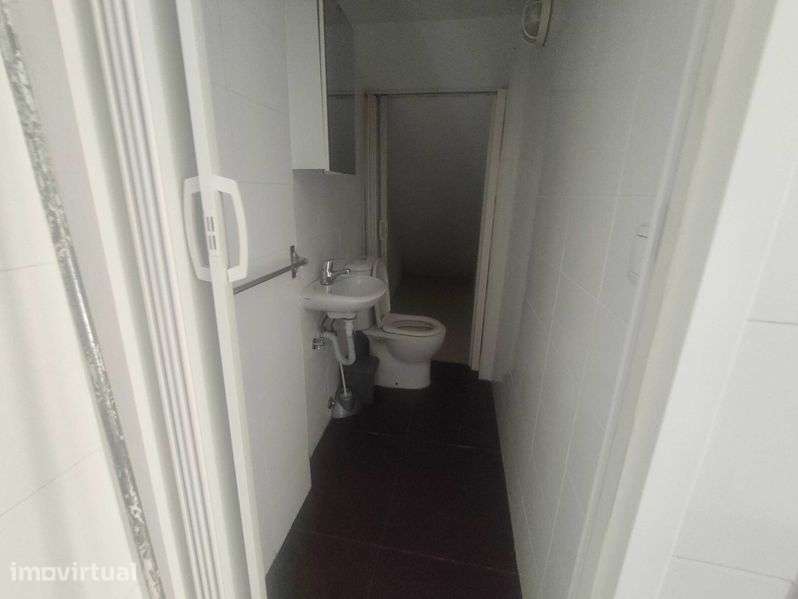 Loja  Alugar Gondomar - Grande imagem: 4/8