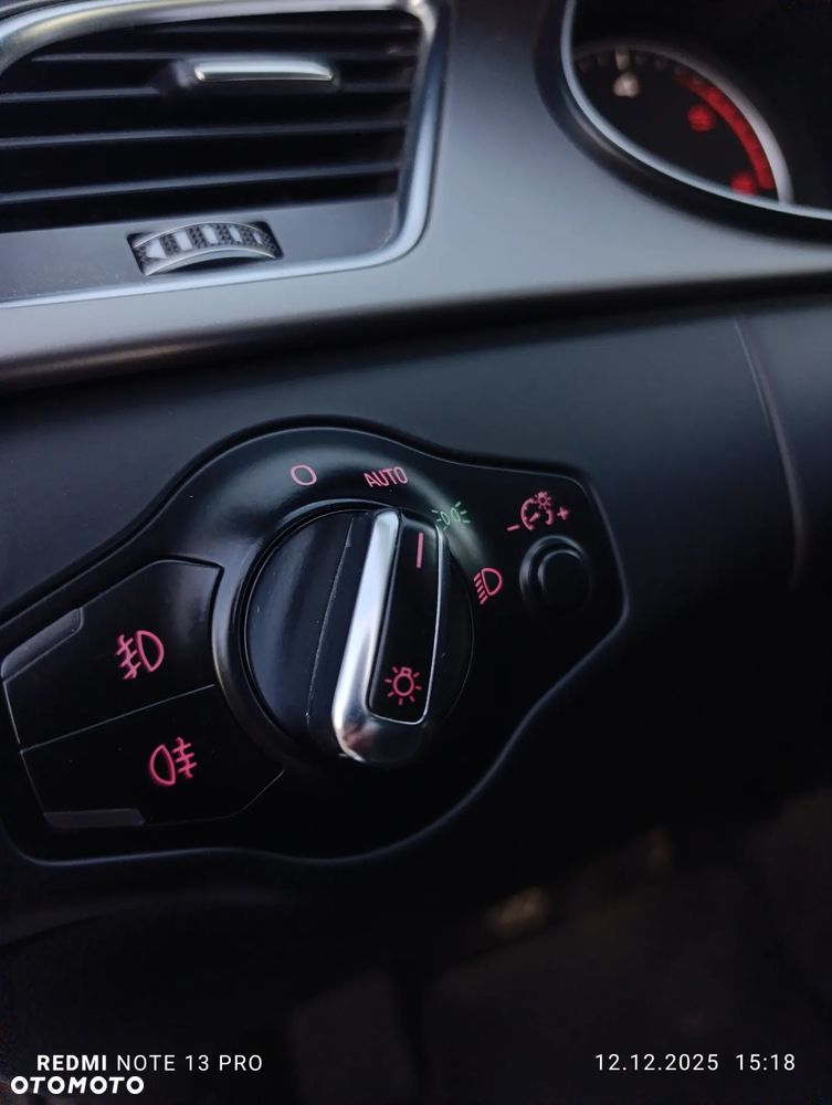 Audi A4 Avant 2.0 TDI - 17