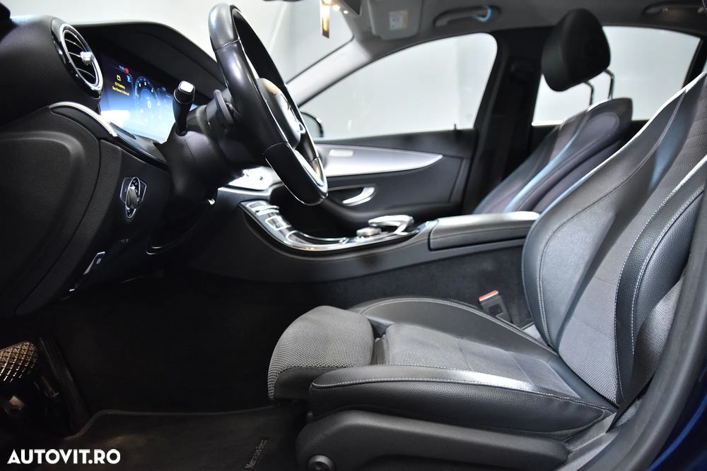 Mercedes-Benz E - 25