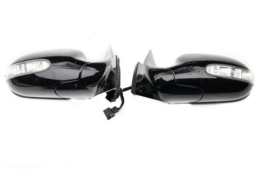 LUSTERKO LEWE PRAWE MERCEDES CLK W209 02-09 ORYGINAŁ 332202 332203