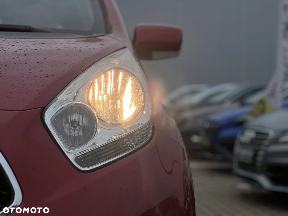 Kia Venga - 12