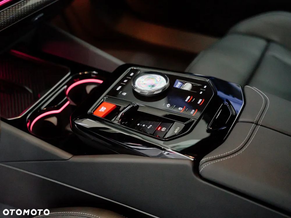 BMW M5 ver-phev - 10