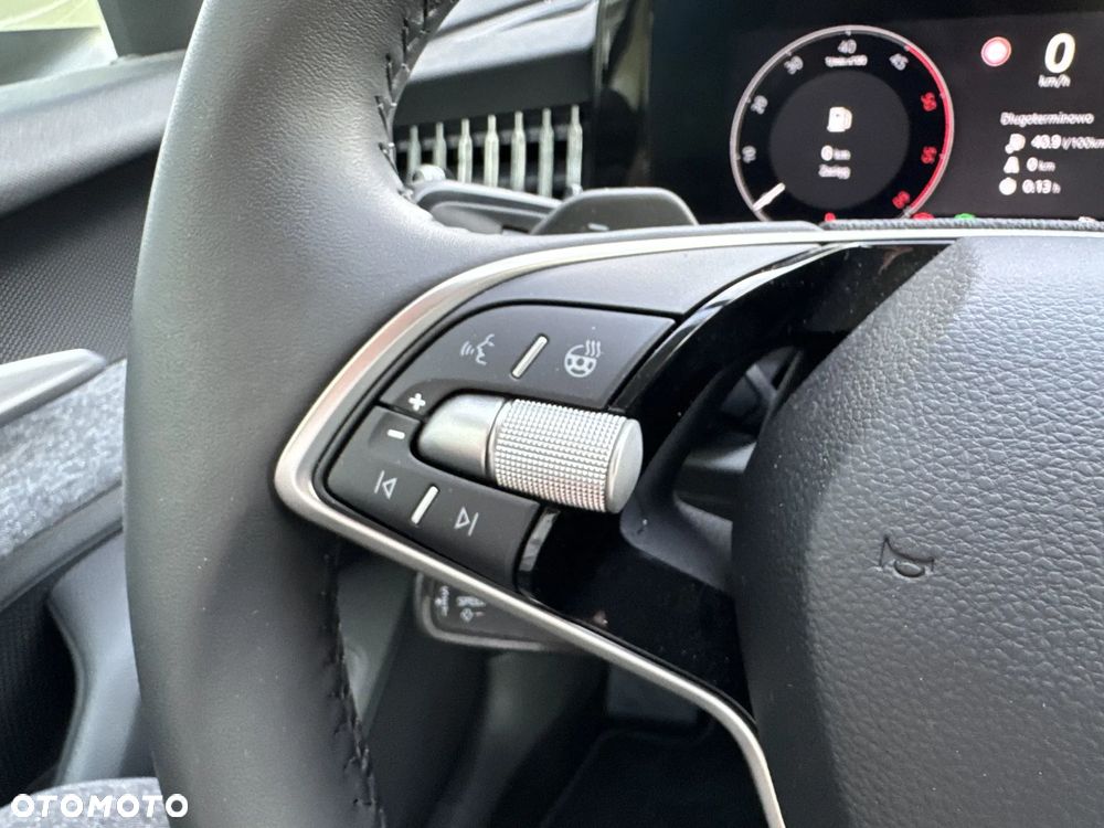 Skoda Superb 2.0 TDI SCR Selection DSG - 20