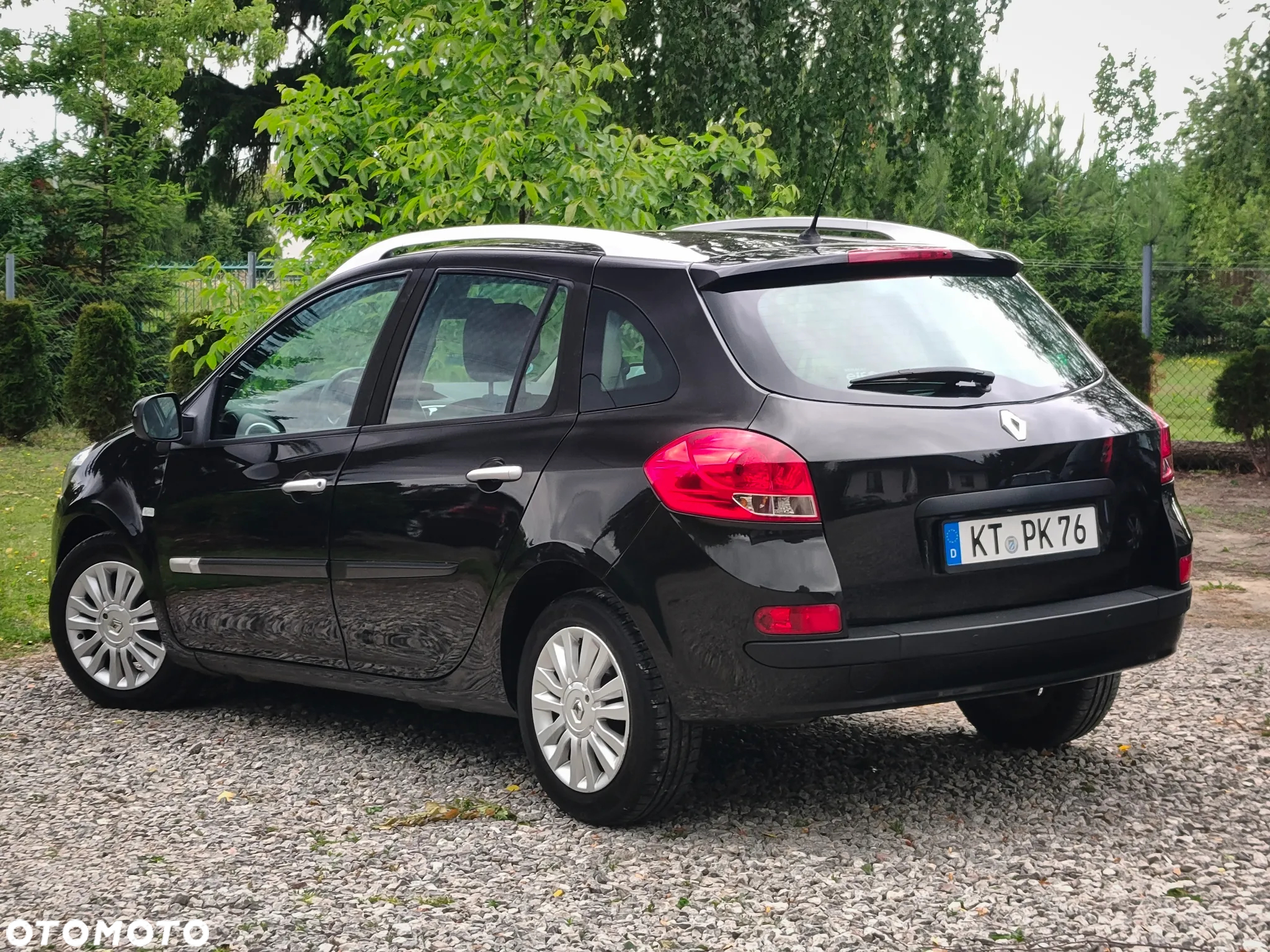 Renault Clio 1.5 dCi Authentique - 8