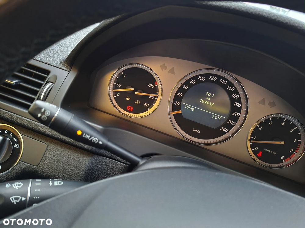 Mercedes-Benz Klasa C 180 Kompressor Avantgarde - 24