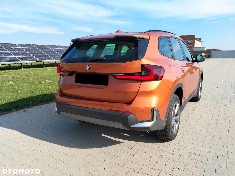 BMW X1 2023 photo 3