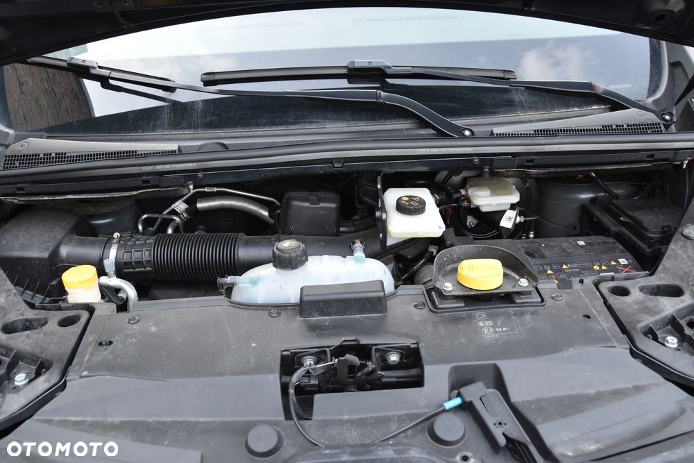 Renault Trafic 2.0 dCi Escapade EDC - 33