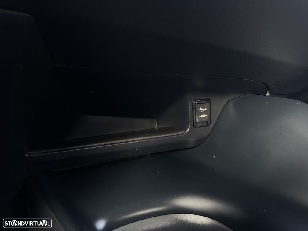 Toyota C-HR 1.8 Hybrid Exclusive - 39