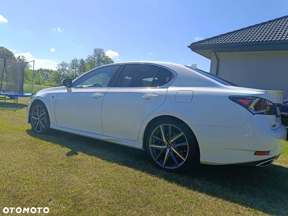 Lexus GS - 3
