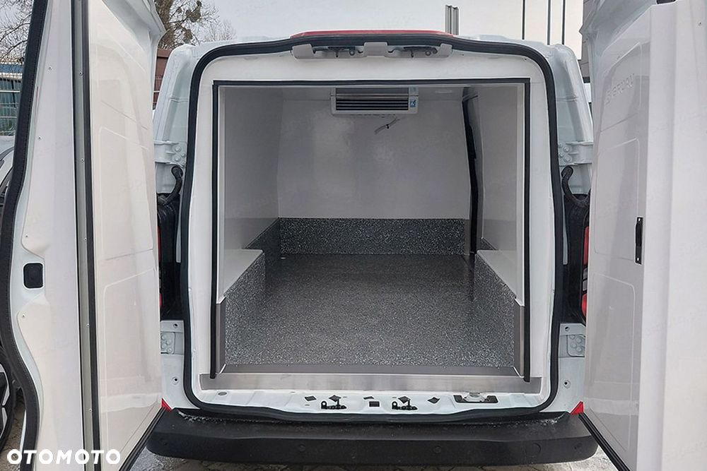 Ford Transit Custom Izoterma 320 L2H1 Trend 2.0 136KM - 4