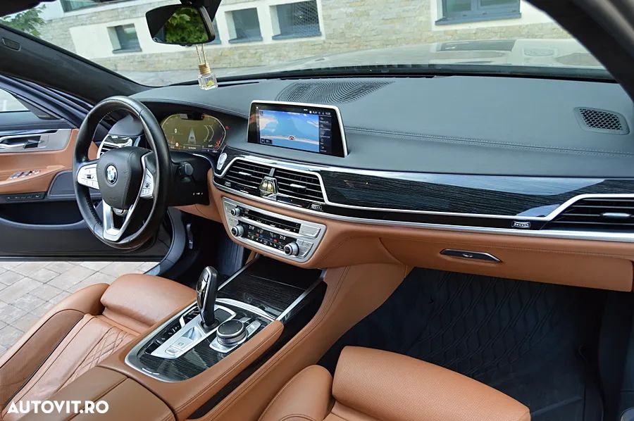 BMW Seria 7 730d xDrive - 30