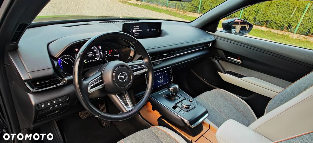 Mazda MX-30 e-SKYACTIV MAKOTO - 15