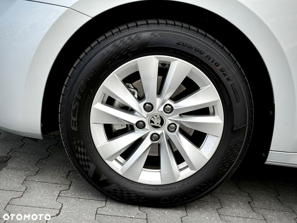 Skoda Octavia 1.5 TSI Drive Essence - 17