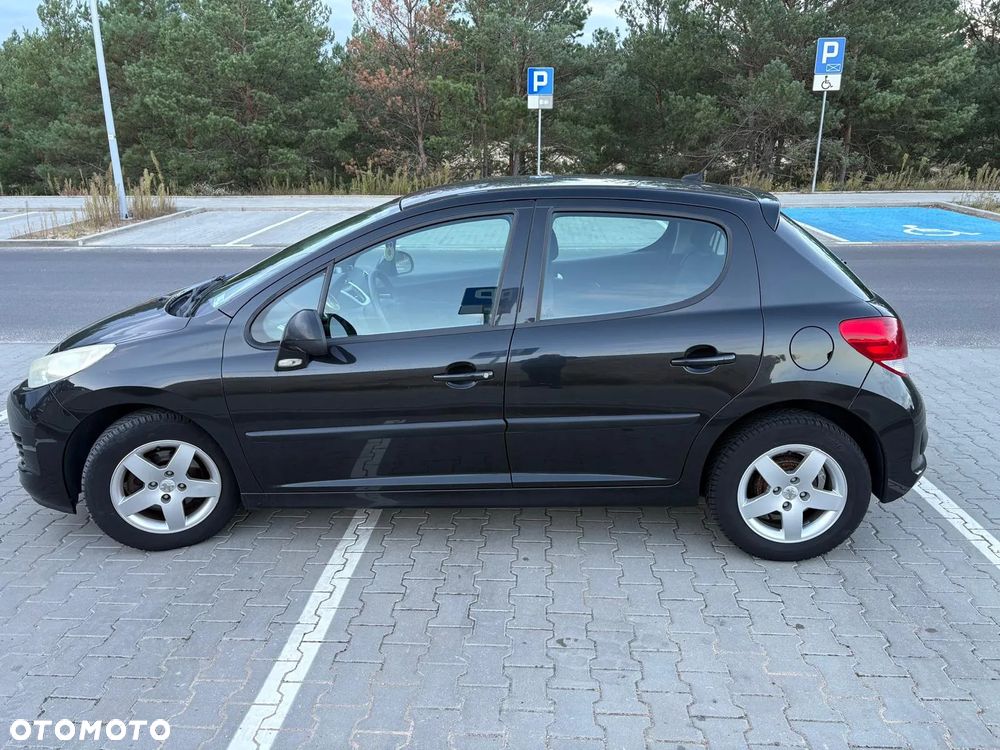 Peugeot 207 1.4 Trendy - 9