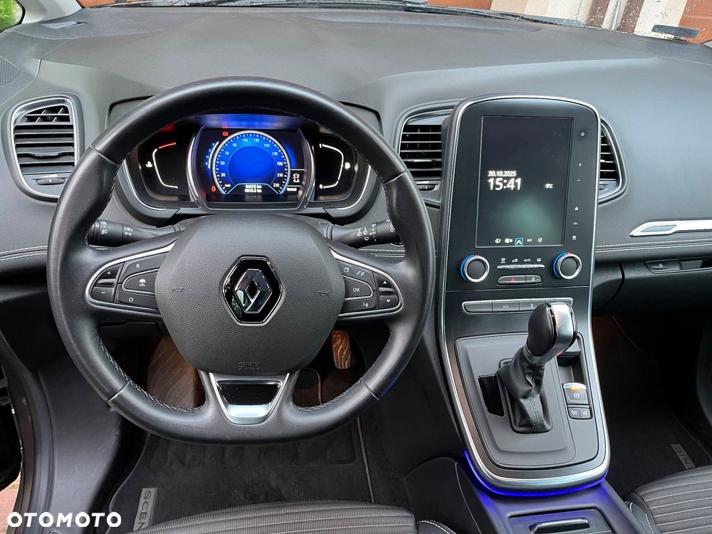 Renault Scenic 1.3 TCe FAP Intens EDC - 8