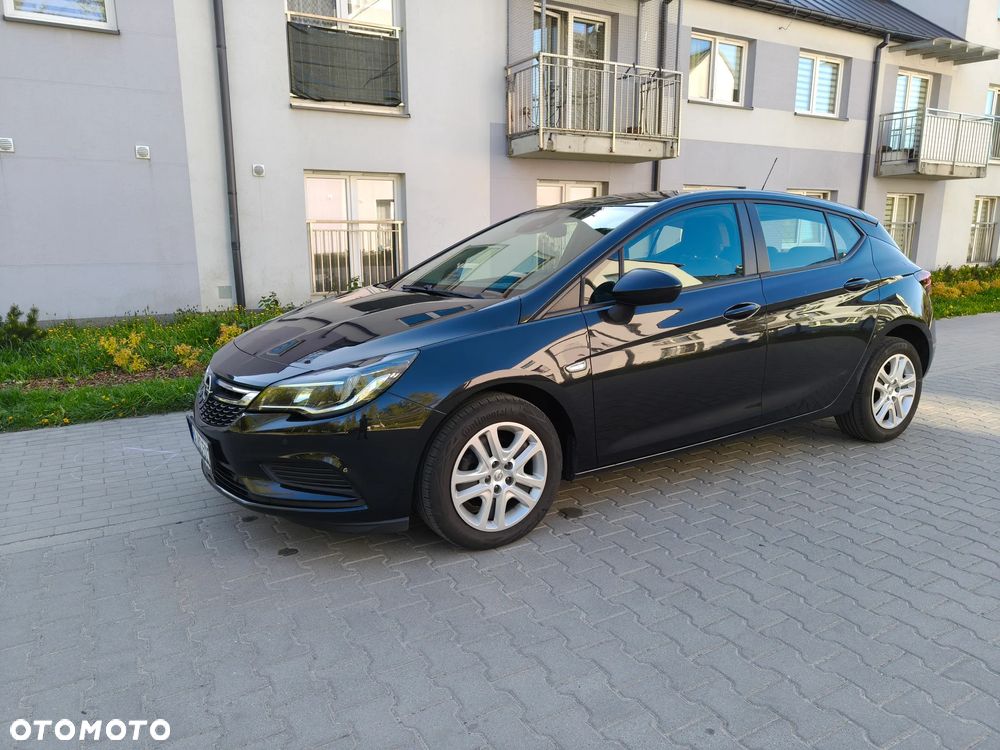 Opel Astra - 1