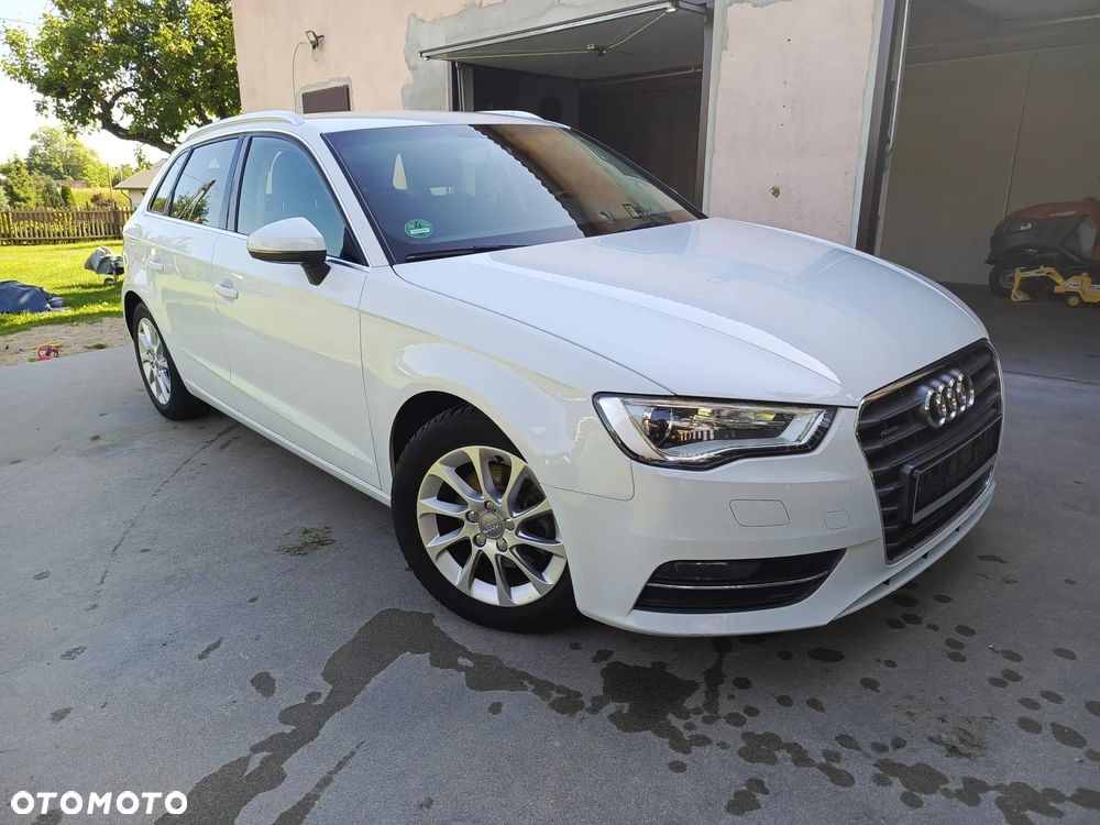 Audi A3 Sportback 2.0 TDI (clean diesel) quattro Attraction - 1