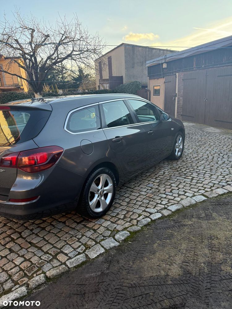 Opel Astra 1.7 CDTI - 2