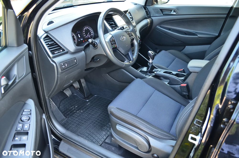 Hyundai Tucson blue 1.6 GDi 2WD Navi - 14