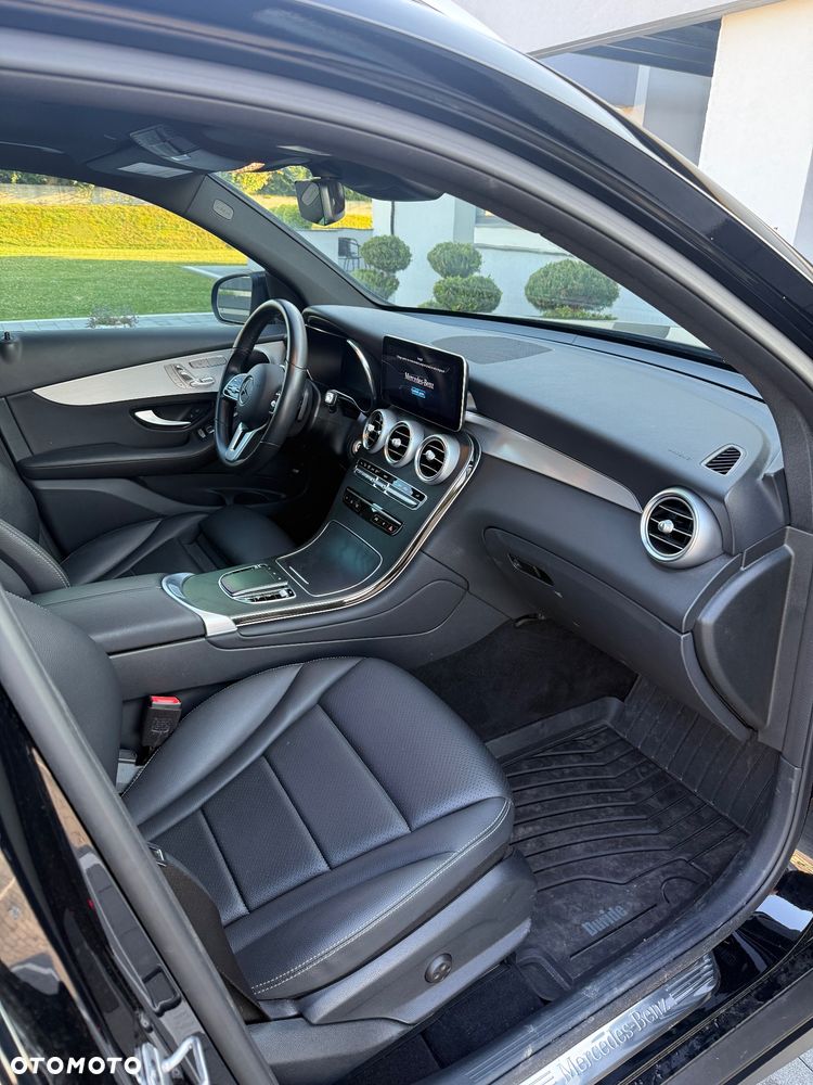 Mercedes-Benz GLC - 10