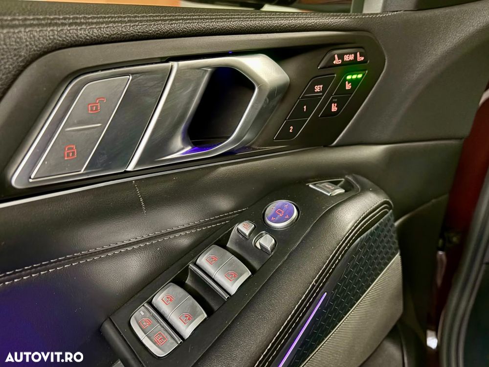 BMW X7 M50i - 9