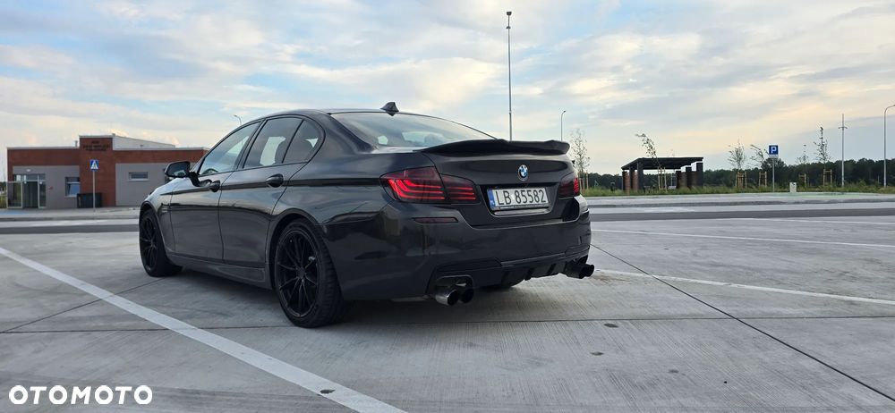 BMW Seria 5 530d xDrive - 2