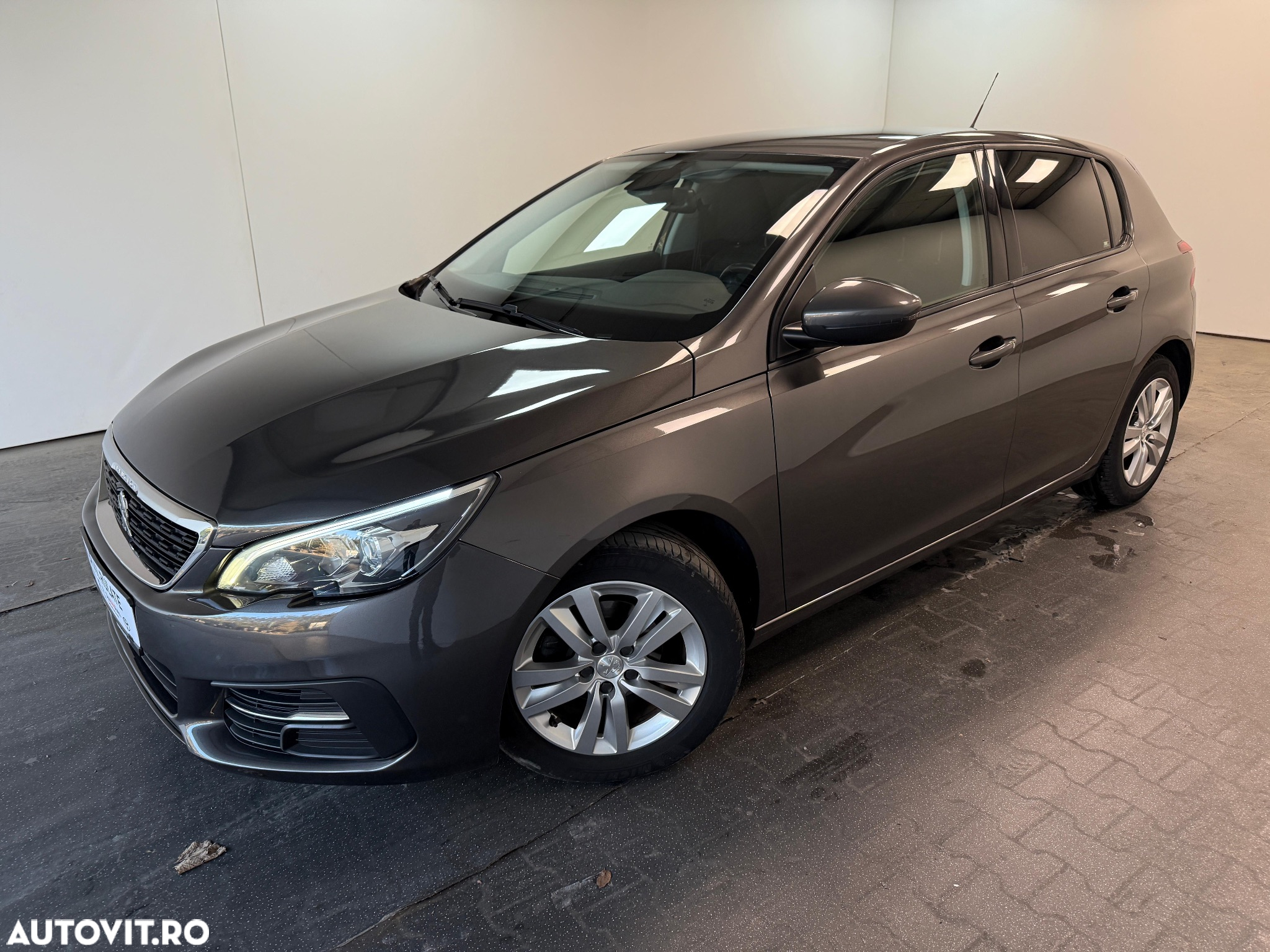 Peugeot 308 1.5 BlueHDi FAP STT Active - 21