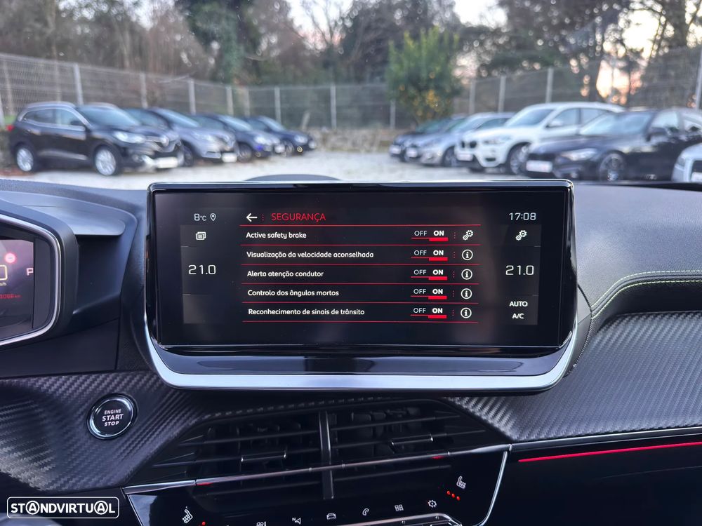 Peugeot 2008 1.2 PureTech GT Pack EAT8 - 33