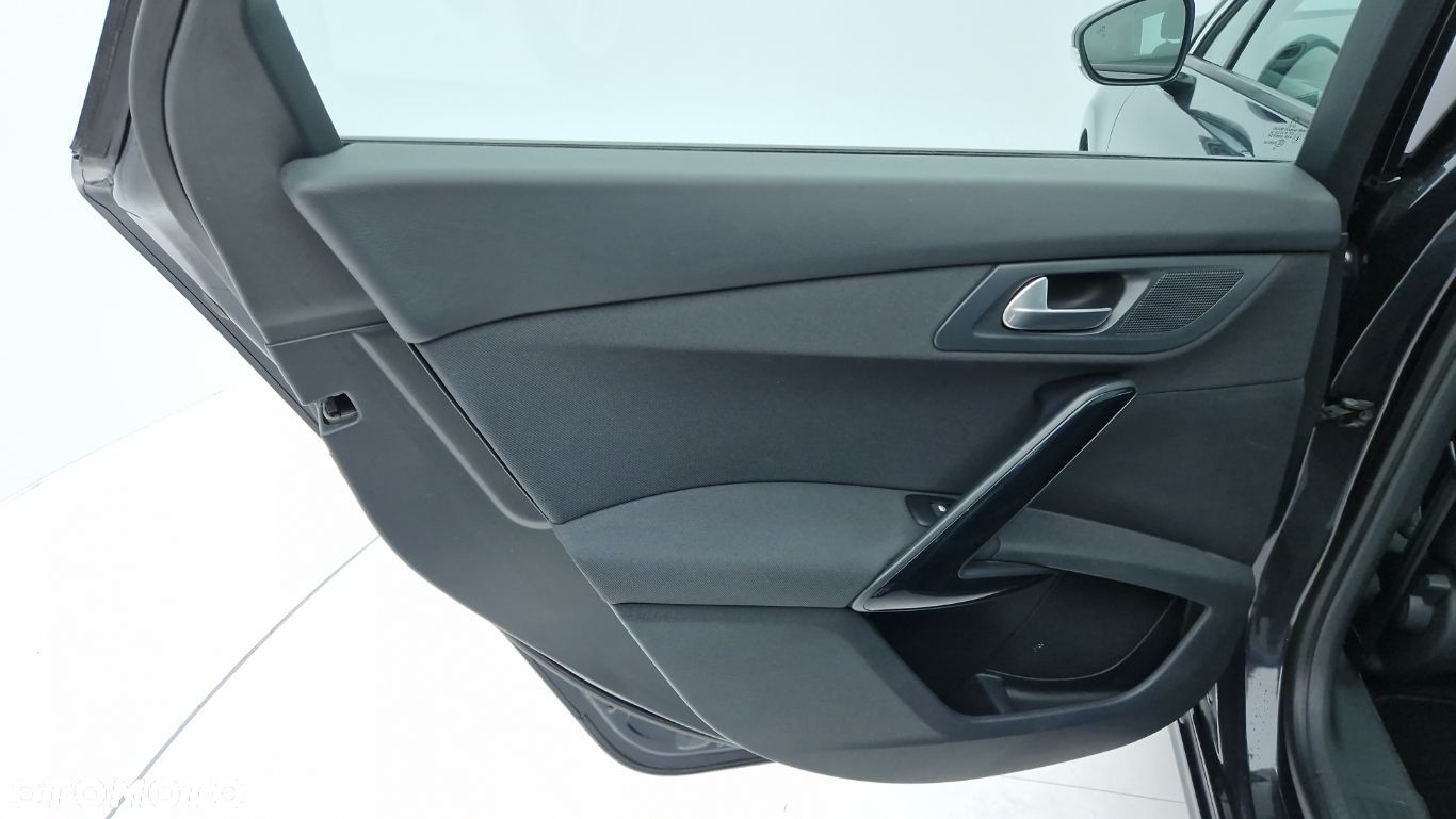 Peugeot 508 2.0 BlueHDi Active S&S - 19