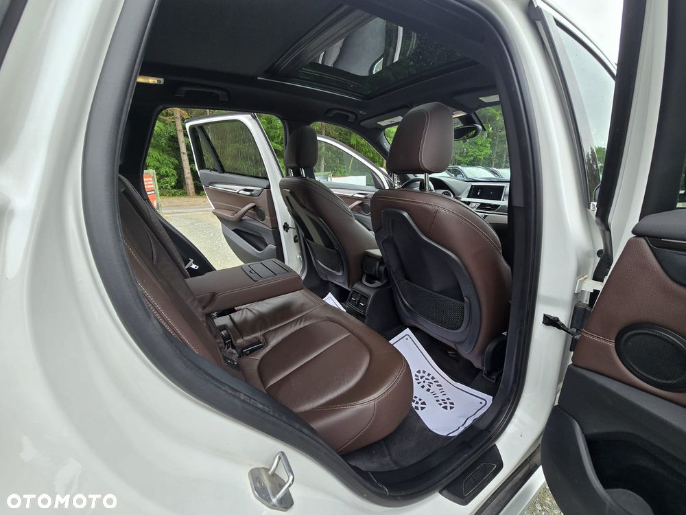 BMW X1 xDrive25i GPF xLine sport - 18